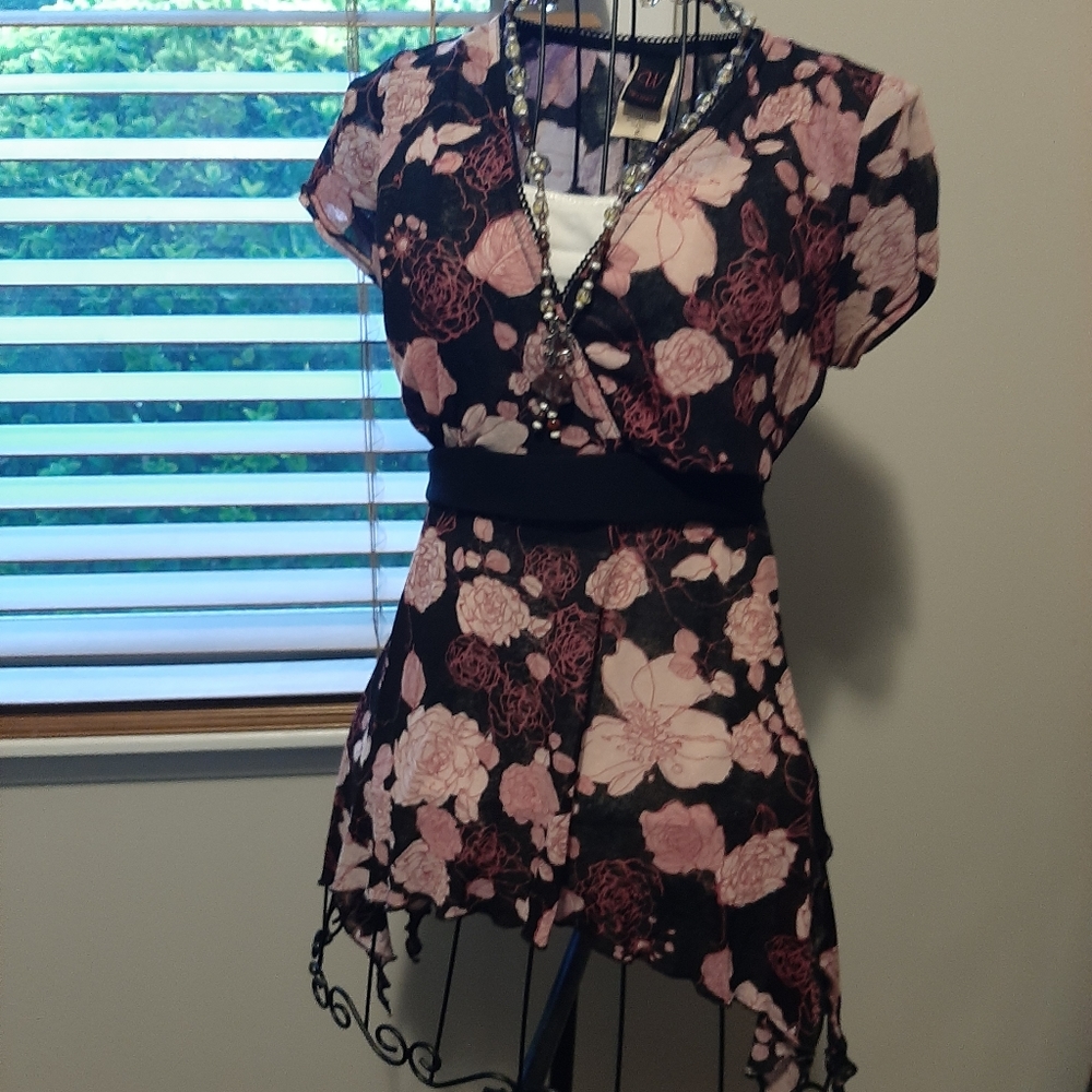 Wrapper floral top